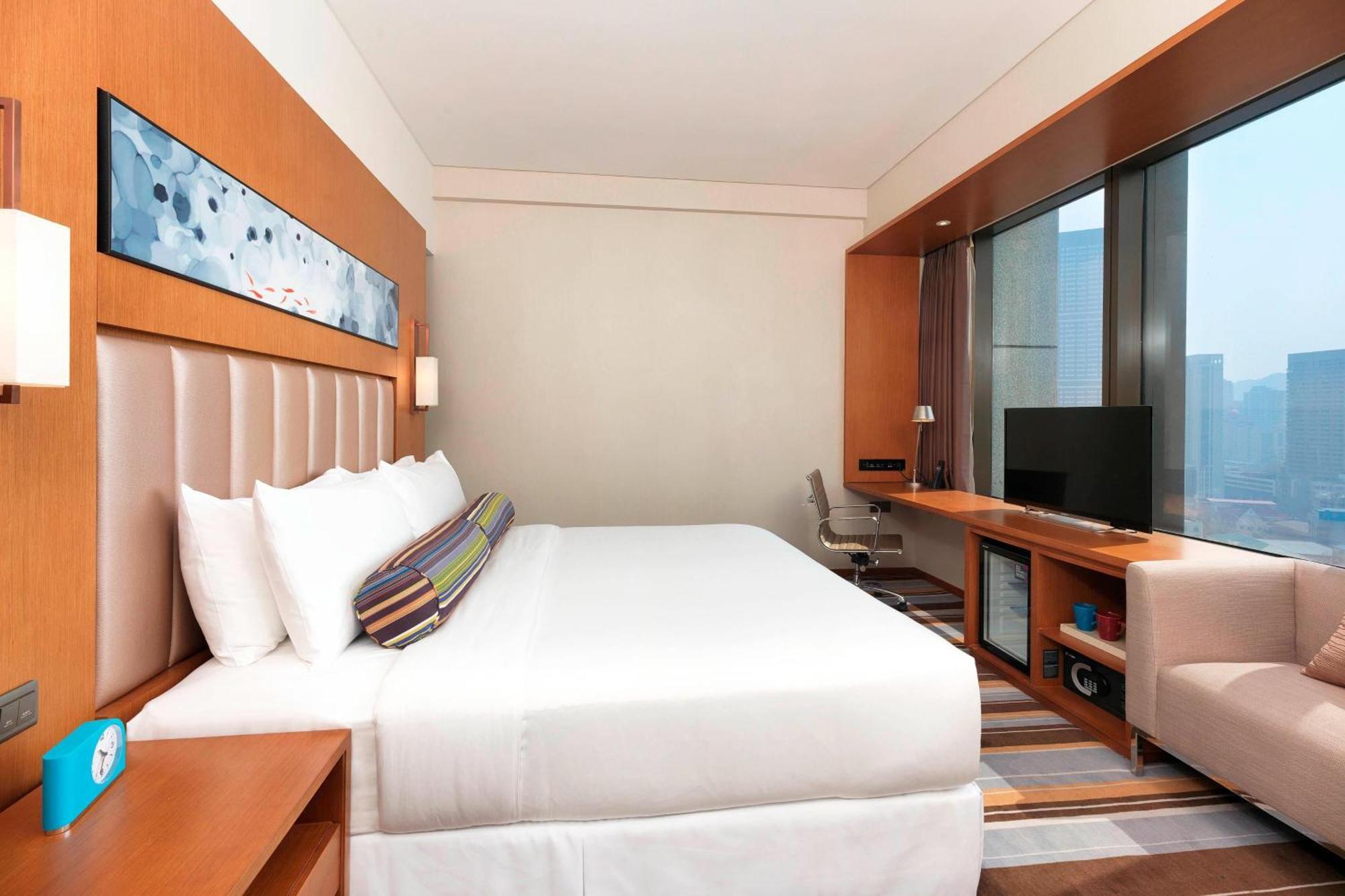 Aloft Dalian Hotel Exterior photo